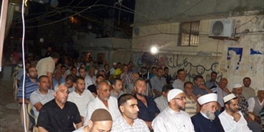 سهرة تعبدية لحركة حماس في مخيم الرشيدية