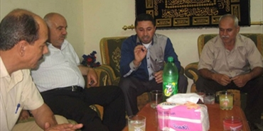 وفد من بلدة البرج الشمالي يزور عائلة ال ظاهر