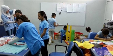 مدرسة قيساريا ترسم البهجة على وجوه طلابها
