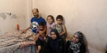 أبو حسان.. نازح فلسطيني مقعد بحاجة للعلاج والمساعدة