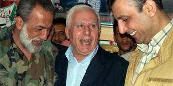الاحمد يلتقي المقدح.. اجراءات صارمة بكل فتحاوي يتمرد على القرارات