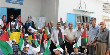 الاتحاد العام للمرأة الفلسطينية يعتصم تضامناً مع اهالي البارد