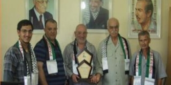 وفد من حزب الله زار مكتب قيادة منطقة صور لحركة فتح