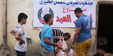 جمعية الفرقان للعمل الخيري : توزيع 7200 حصة من اضاحي العيد على فقراء ونازحين في مخيم عين الحلوة