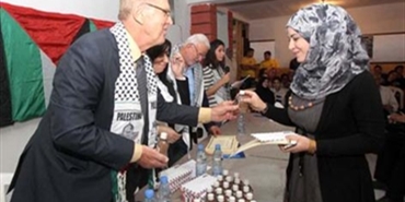 منح دراسية للطلاب الفلسطينيين في لبنان