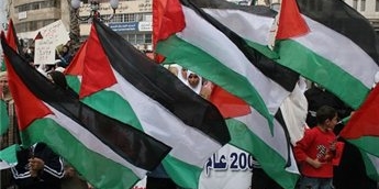 شخصيات فلسطينية بلبنان تؤكد على أهمية اعادة بناء مؤسسات م.ت.ف