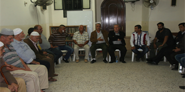 فتح والفصائل الفلسطينية ترعى صلحاً بين عائلتين لبنانية وفلسطينية