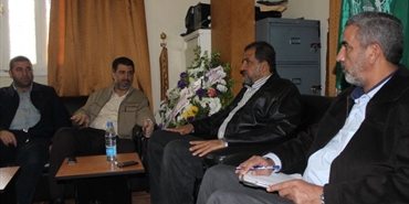 حماس تبحث مع الجهاد الإسلامي أوضاع المخيمات الفلسطينية