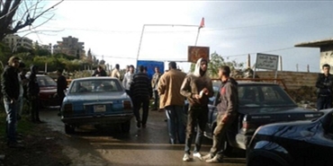 استنكار فلسطيني لزج اسم مخيم عين الحلوة في تفجير "ستاركو" في بيروت