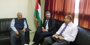 دبور يلتقي وفداً من "شاهد" ويناقش معه قضايا اللاجئين الفلسطينيين في لبنان وسوريا