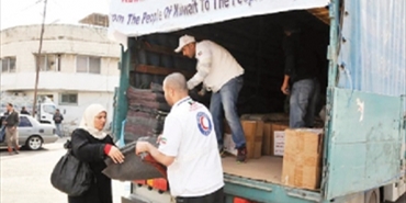 مساعدات كويتية للنازحين في عين الحلوة