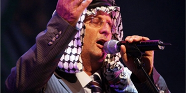 الموت يُغيب فنان الثورة الفلسطينية "أبو عرب"