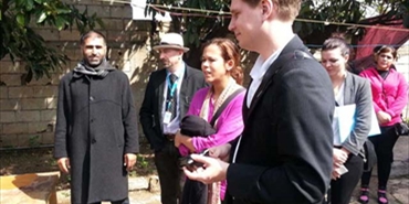 مخاوف فلسطينية من خلافات فتح.. واعتصام في عين الحلوة: لا للفتنة..لا للقتل