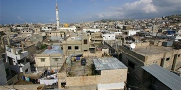 اجتماع فلسطيني مشترك في عين الحلوة لتحييد المخيمات