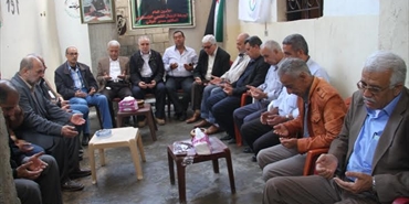 جبهة النضال الشعبي الفلسطيني تقيم مجلس عزاء لعضو مكتبها السياسي في مخيم عين الحلوة