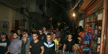 مسيرة شبابية دعماً للأقصى في مخيم البداوي