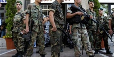 عاجل: الجيش اللبناني يطلق سراح الموقوفين الثمانية من فلسطينيي سورية