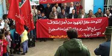 لقاء في مكتب "الديموقراطية" في مخيم البداوي: تقديمات الأونروا وإعمار مخيم البارد