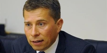 السفير طوم فلتشر: بريطانيا تتصدّر مانحي "الاونروا"