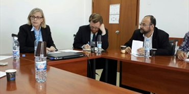 "ديسمور" تبحث مع الفصائل الفلسطينيية أوضاع اللاجئين الفلسطينيين