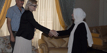 آن ديسمور تعرض وبهية الحريري أوضاع اللاجئين