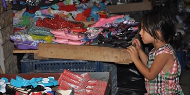 أطفال عين الحلوة: لا فرحة للفطر