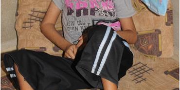 اللاجئ الفلسطيني مفيد خالد ابن السبع سنوات يعاني من شلل دماغي يستصرخكم