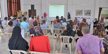 ورشة بعنوان "تعليم الأطفال المعوقين بين الحاجة والواقع" في صور