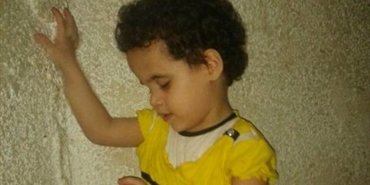 الفقر قد يُفقد فاطمة ابنة مخيم عين الحلوة بصرها