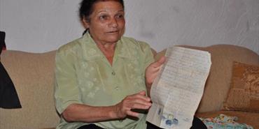 زكية حسنين - عين الحلوة: نتوارث أوراق الثبوتية