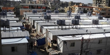 الأونروا تنذر بعض سكان "البارد" لإخلاء منازلهم