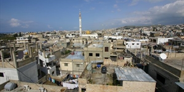 تكريم المعلمين الفلسطينيين في مخيم المية ومية