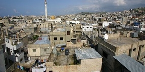 توجه فلسطيني لمنع تحويل «عين الحلوة» إلى «نهر بارد» جديد