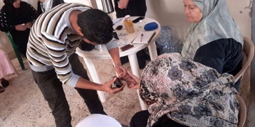 مركز سنابل ينظم يوماً صحياً للمسنين في الرشيدية