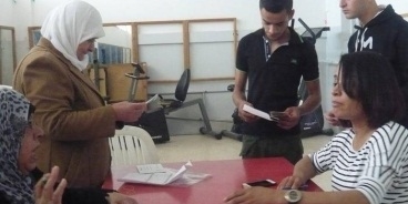 دفعـة مـن القرض التنموي للفلسطينين في مخيم الميه وميـه