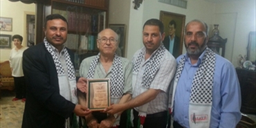حملة «انتماء» تكرّم الباحث الفلسطيني الأستاذ حسين لوباني