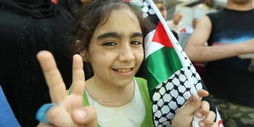 اعتصام للنازحين في مخيم البداوي تزامنًا مع زيارة مدير الأونروا