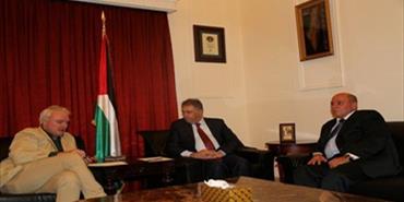 دبور استقبل المدير العام للاونروا وبحثا اوضاع اللاجئين الفلسطينيين