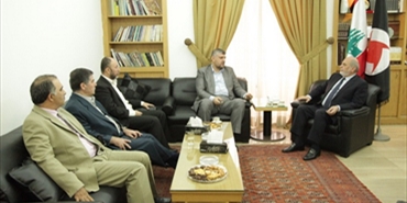 اسعد حردان التقى وفدا من الجهاد الاسلامي واكدا ضرورة تحصين امن المخيمات