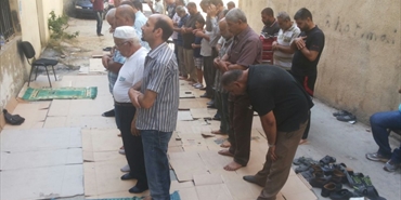 "أهالي البارد" يعتصمون لليوم الثالث بطرابلس مطالبين "الأونروا" بالتراجع عن تقليصاتها