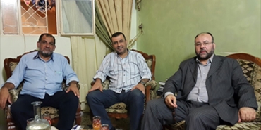 العميد اللينو يستقبل وفدا من حماس