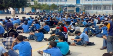قوى طلابية تقرر جمع تواقيع ورفعها لـ"الأونروا" احتجاجاً على اكتظاظ الصفوف