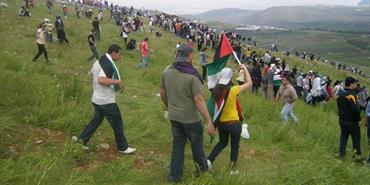 أصوات شبابية فلسطينية تطالب بالزحف نحو الحدود لتحرير فلسطين