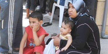 فلسطينيو لبنان: لا تمنعوا عنَّا جواز السفر