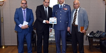 مدير عام قوى الأمن الداخلي يستقبل مؤسسة (شاهد)