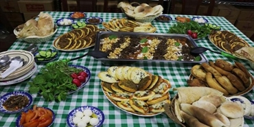 «زوّادتنا»... مطبخ المأكولات الفلسطينية
