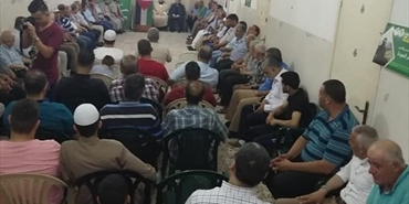 حركة حماس تقيم لقاء معايدة في مخيم البص
