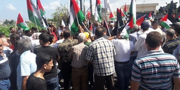لليوم الرابع على التوالي.. إضراب شامل في المخيمات الفلسطينية احتجاجاً على قرار وزير العمل