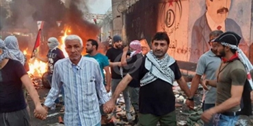 هل تُلبى مطالب اللاجئين الفلسطينيين مقابل سحب السلاح من المخيمات؟
