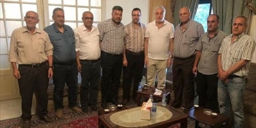 النائب عبد الصمد لوفد الفصائل: نرفض قرار وزير العمل بحق الفلسطينيين